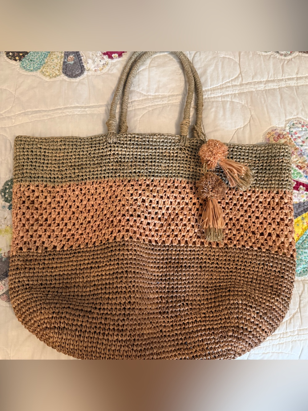 Tommy Bahama 💯 Raffia Handwoven Tote Bag